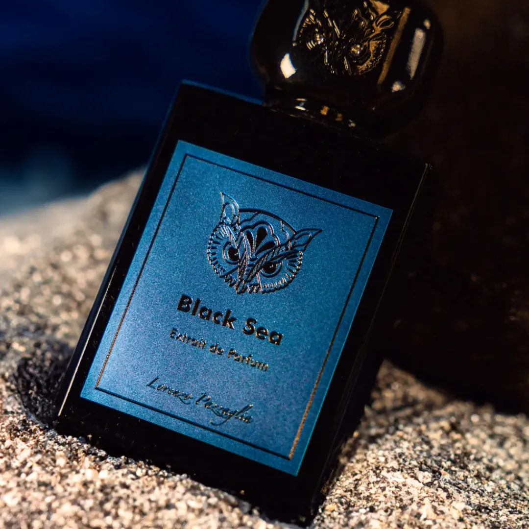 Amaderados<Lorenzo Pazzaglia Black Sea