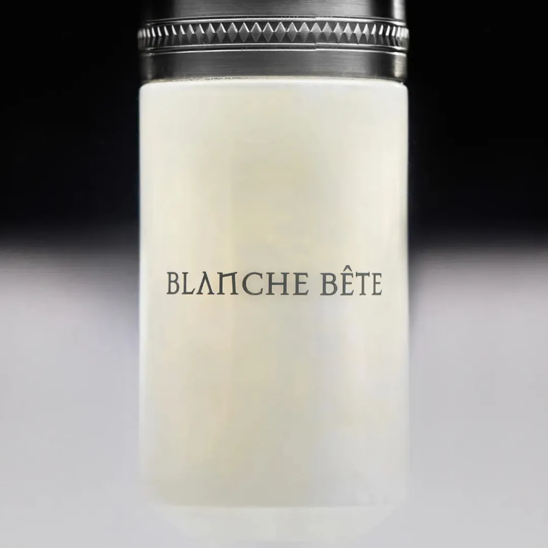 Almizcle | Florales<Liquides Imaginaires Blanche Bête
