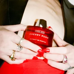Ámbar<ROOM 1015 Cherry Punk Extrait