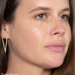 Bases, Correctores Y Polvos<ILIA Beauty True Skin Serum Concealer